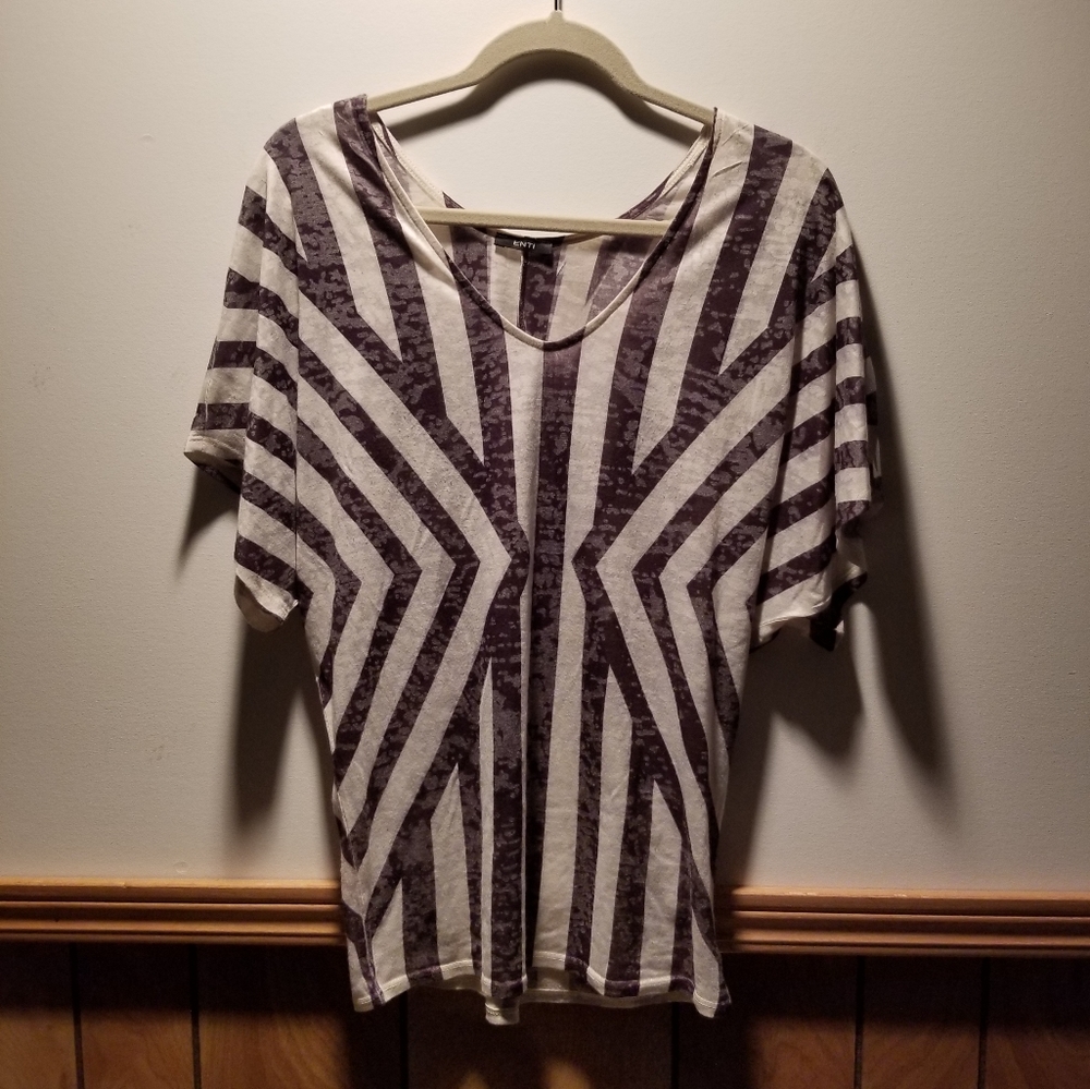 🍭ENTI striped/aztec patterned tunic top